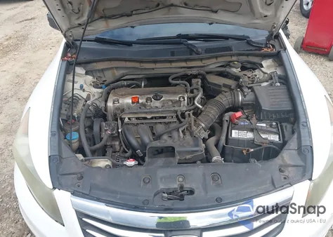 2011 Honda Accord 2.4 Ex-L z USA, uszkodzony, nr VIN 1HGCP2F89BA030274